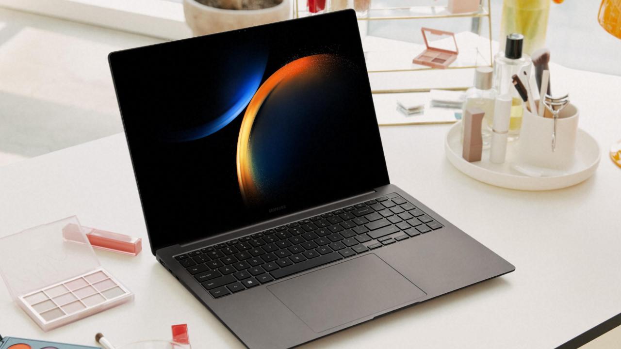 Galaxy Book 3 Ultra launches as Samsung's most ambitious laptop yet ... Samsung galaxy s 4